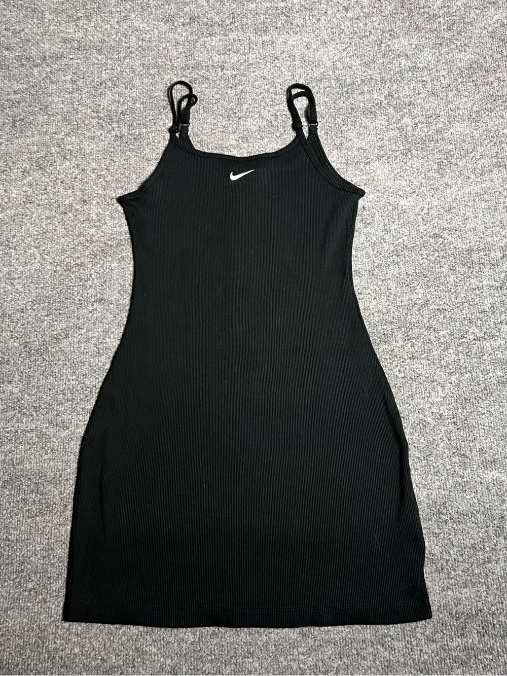 Nike Body Dress Women’s Small 30x13 Black